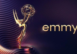 توزيع Emmy Awards في حفل ضخم .. وSquid Game يحصد جائزتين