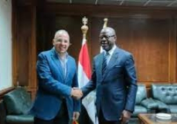وزير الرى يلتقى الرئيس الحالى لمؤتمر الأمم المتحدة لمكافحة التصحر