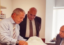 وزير قطاع الأعمال العام يتابع مستجدات تنفيذ مشروع تطوير شركات الغزل والنسيج