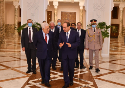 الرئيس الفلسطيني يغادر القاهرة بعد زيارة ناجحة لمصر