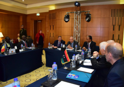 وزير الموارد المائية والرى يفتتح فعاليات الإجتماع الثانى والعشرين للهـيئة المشتركة لدراسة وتنمية خزان الحجر الرملي النوبي