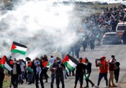 إصابة 18 فلسطينيا بينهم رضيعة فى مواجهات مع قوات الاحتلال بالقدس