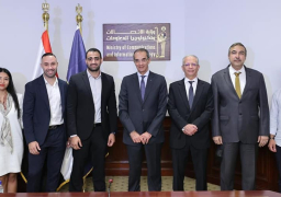 وزير الاتصالات وتكنولوجيا المعلومات يلتقى مسؤولى شركة “مانى فيللوز “Money Fellows” الناشئة المتخصصة فى التكنولوجيا المالية