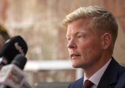 المبعوث الأممي يبلغ مجلس الرئاسة اليمني بموافقة الحوثي على تمديد الهدنة