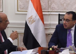 بالصور.. رئيس الوزراء يلتقي وزير قطاع الأعمال لمتابعة ملفات عمل الوزارة