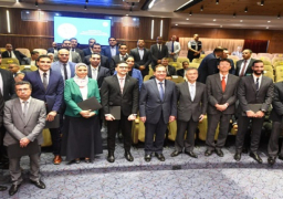 بالصور.. وزير البترول يؤكد أن هناك فرصاً كبيرة لتنفيذ مشروعات في مجال تحسين كفاءة الطاقة