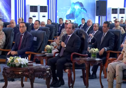 بالفيديو.. السيسي: الشبكة الوطنية الموحدة لخدمات الطوارئ والسلامة تساهم بتأمين البيانات والاتصالات بشكل كامل