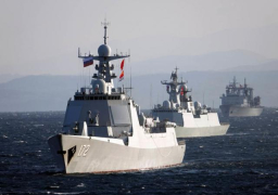 موسكو : سفن حربية روسية تشارك في مناورات بحرية دولية بمشاركة إيران والصين