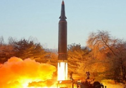 سيول: بيونج يانج تطلق صاروخاً باليستياً نحو البحر