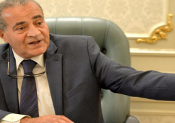 وزير التموين يحذر من تخزين السلع فى مخازن غير معتمدة من هيئة سلامة الغذاء