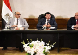 وزير الشباب يبحث استعدادات إطلاق برنامج عباقرة شباب العرب