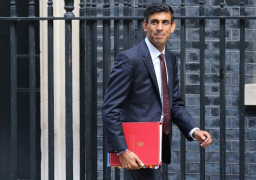 وزير المالية السابق سوناك يعلن ترشحه لرئاسة وزراء بريطانيا .. ووزيرا الداخلية والعمل يدعمانه