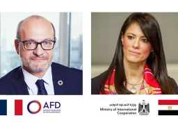 وزيرة التعاون الدولي تلتقي الرئيس التنفيذي للوكالة الفرنسية للتنمية لبحث التعاون المشترك في إطار استعدادات مؤتمر المناخ COP27