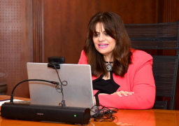 وزيرة الهجرة تلتقي أبناء الجالية المصرية في فرنسا ضمن مبادرة “ساعة مع الوزيرة”