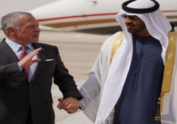 العاهل الأردني يصل الإمارات ومحمد بن زايد في مقدمة مستقبليه