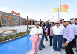 بالصور .. رئيس الوزراء يتفقد الحديقة المركزية بشرم الشيخ