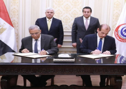 بالصور.. بروتوكول تعاون بين “الصحة والتعليم العالي” لدعم المشروعات البحثية بمجال “الصحة الواحدة”