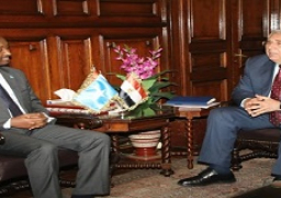 القصير يبحث مع وزير الثروة السمكية الصومالي أوجه التعاون بين البلدين الشقيقين