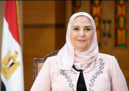 وزيرة التضامن الاجتماعي تتابع مع محافظ البحر الأحمر حادث سير بطريق رأس غارب الغردقة .. وتوجه بصرف مساعدات عاجلة لأسر الضحايا والمصابين