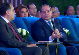 السيسي: بناء المدن الجديدة يتم وفق رؤية شاملة لحماية الشواطئ المصرية