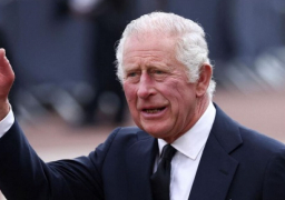 الملك تشارلز الثالث يشيد بتضامن الشعب البريطاني في مواجهة غلاء المعيشة