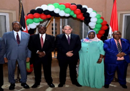 بالصور .. وزير التجارة والصناعة يشارك في الاحتفال باليوم الوطنى لدولة كينيا