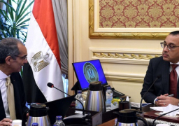 بالصور.. رئيس الوزراء يتابع مع وزير الاتصالات عددا من ملفات عمل الوزارة