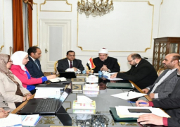بالصور.. وزير الأوقاف ورئيس الجهاز المركزي للتنظيم والإدارة يعلنان عن ألف وظيفة جديدة للأئمة وألف وظيفة للعمال 31 يناير القادم