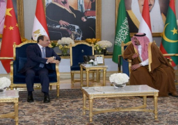 بالفيديو والصور.. الرئيس السيسي في السعودية للمشاركة في القمة العربية الصينية الأولى