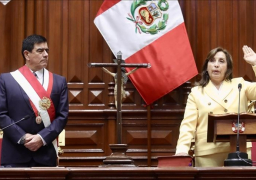 رئيسة بيرو الجديدة تعين حكومة بعد عزل الرئيس السابق