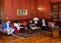 وزيرة الهجرة تعقد لقاء مع عدد من كبار الأطباء المصريين بالخارج لبحث سبل الاستفادة من خبراتهم