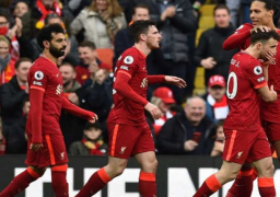 ليفربول ضيفًا ثقيلًا على أستون فيلا في الدوري الإنجليزي الليلة