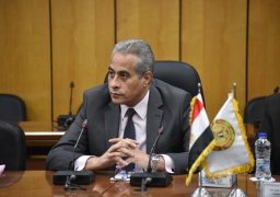 وزير القوى العاملة يتلقى وفد من وزارة الموارد البشرية والتنمية الاجتماعية السعودية