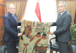 وزير القوى العاملة يتلقى سفير الفلبين بالقاهرة : تنسيق وتعاون وتبادل خبرات