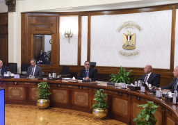 رئيس الوزراء يتابع جهود التوسع فى استصلاح وزراعة الأراضى الصحراوية