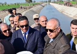 بالصور.. وزير الري يتفقد مشروعات الرى بمحافظتى الدقهلية والشرقية