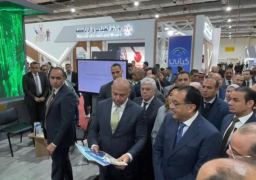 بالصور..مصطفى مدبولي يتفقد جناح البورصة المصرية بمعرض القاهرة الدولي للكتاب