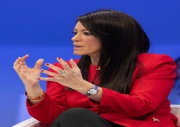 د. رانيا المشاط وزيرة التعاون الدولي تُشارك في جلسة نقاشية رفيعة المستوى حول تحفيز التمويل التنموي ودفع التعاون متعدد الأطراف