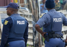 مصرع وإصابة 11 شخصًا إثر إطلاق نار بجنوب إفريقيا