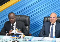 وزير الموارد المائية والري يصل لدولة تنزانيا الشقيقة ويبحث مع وزير المياه التنزاني سبل تعزيز التعاون بين الدولتين فى مجال إدارة وتنمية الموارد المائية