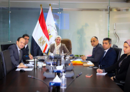 وزيرة البيئة تستعرض الموقف الحالي لمشروعات المرحلة الثالثة لبرنامج التحكم في التلوث الصناعي