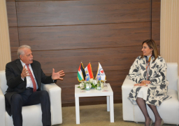 وزيرة الثقافة تستقبل محافظ جنوب سيناء لبحث أُطر التعاون الثقافي وإقامة عدد من الفعاليات خلال الفترة القادمة