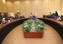 وزير النقل يعقد مؤتمرًا صحفيًا بمقر وزارة النقل بالعاصمة الإدارية لتعريف الموظفين المنتقلين إلى العاصمة الإدارية لمنظومة النقل إلي الحي الحكومي