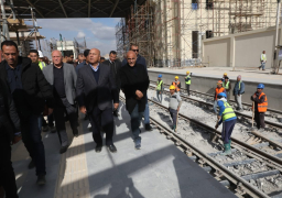 وزير النقل يتابع التقدم في معدلات تنفيذ وتشطيب محطة سكك حديد صعيد مصر