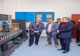 على هامش افتتاح مركز التطوير المهني بجامعة السويس