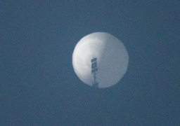 الصين: “المنطاد” الذي دخل الولايات المتحدة مدني