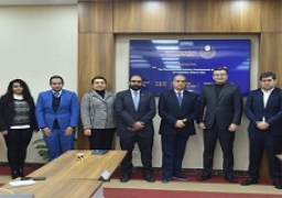 هيئة الدواء المصرية تستقبل وفد وكالة تطوير الصناعة الدوائية بجمهورية أوزباكستان