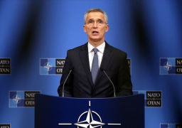 أمين عام الناتو يأسف لتعليق روسيا مشاركتها في معاهدة الأسلحة النووية