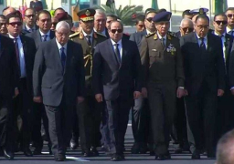 الرئيس السيسي يتقدم مشيعى جنازة الدكتور شريف إسماعيل