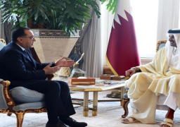 بالصور . أمير قطر لمدبولي: حريصون على تعزيز العلاقات الاقتصادية وزيادة حجم الاستثمارات في مصر
